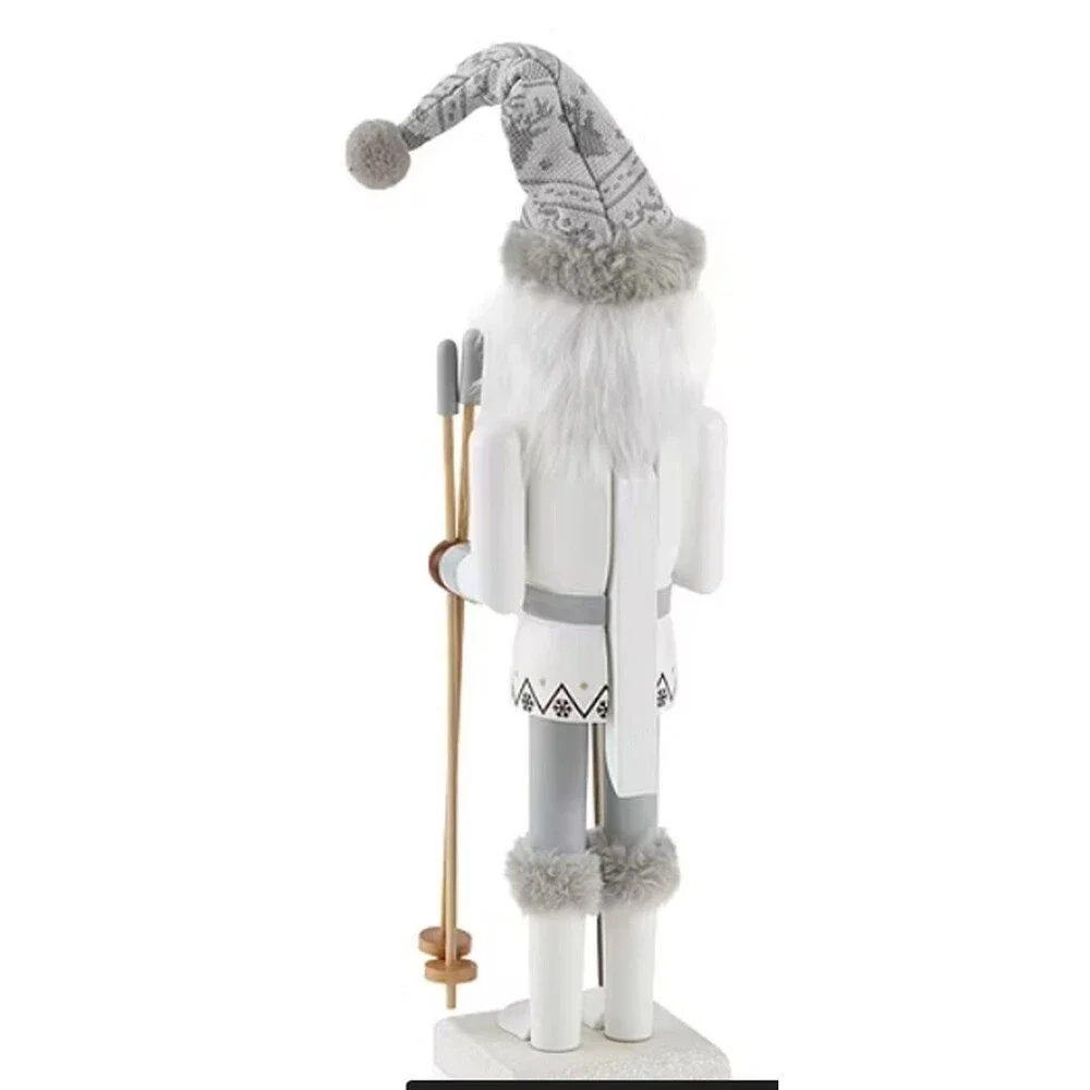 Wooden Christmas Nutcracker,14